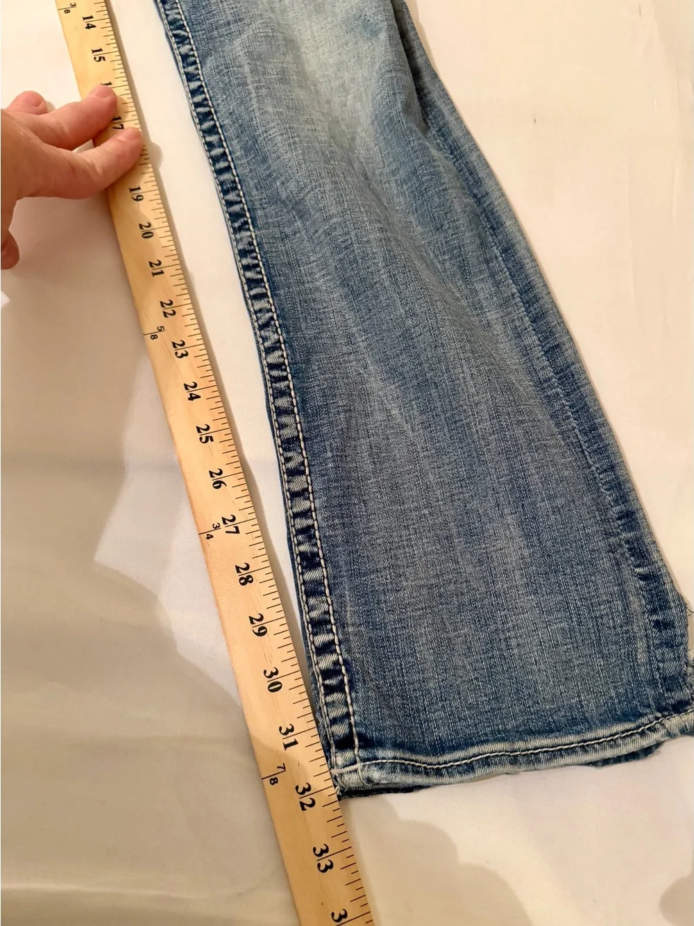 BKE Jake Jeans Mens 34x32 Dark Wash Straight Stretch Denim Whiskers Thrashed